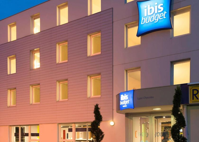 Auvergne-Rhone-Alpes Chassieu Facade