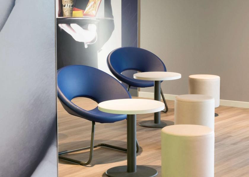 Auvergne-Rhone-Alpes Chassieu Lobby