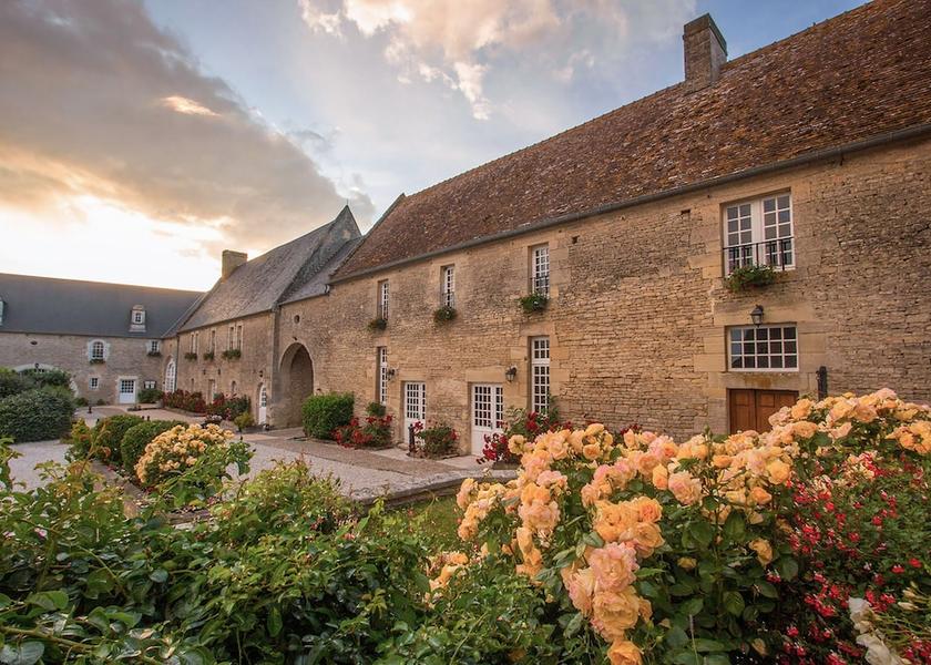 Normandy Crepon Exterior