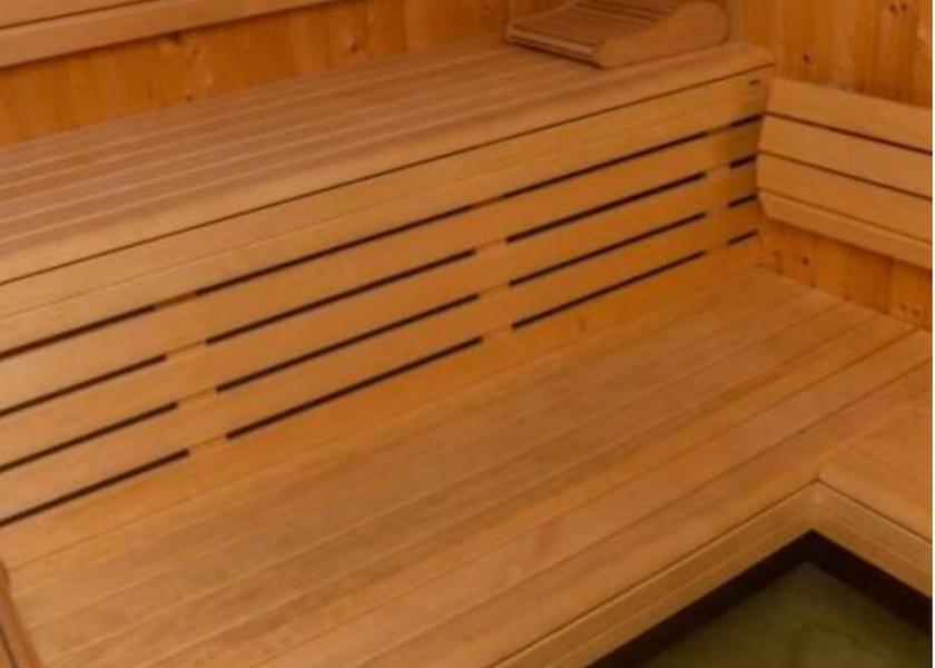 Centre-Loire Valley Yzeures-sur-Creuse Spa