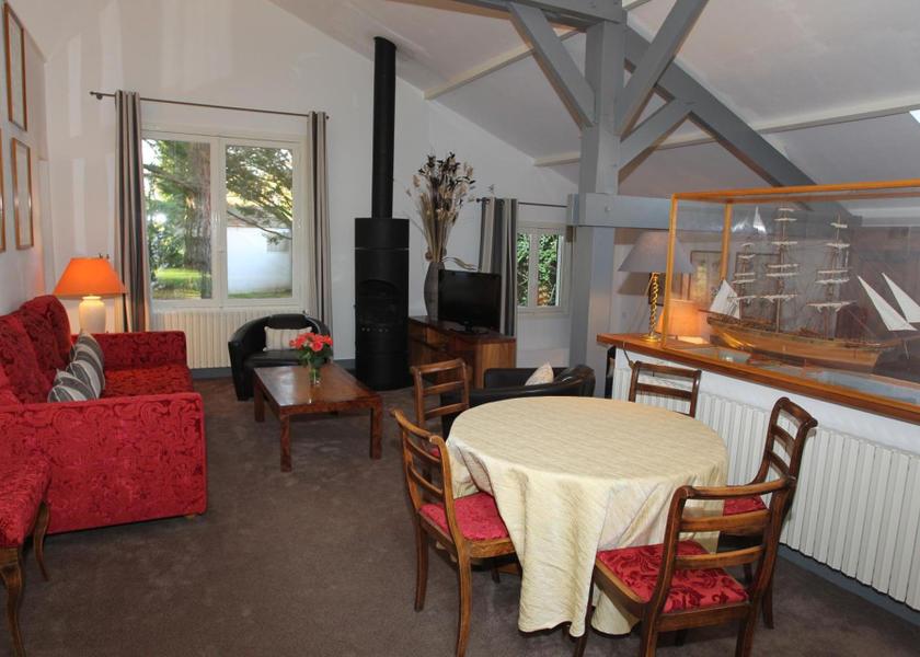 Ile-de-France Barbizon facilities