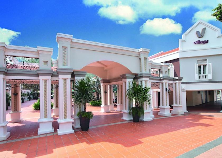  Singapore Exterior