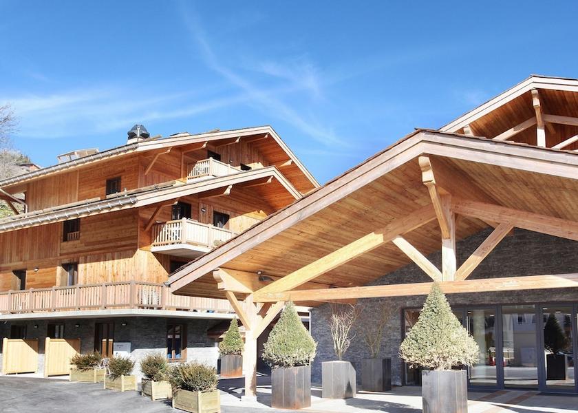 Auvergne-Rhone-Alpes La Clusaz Facade