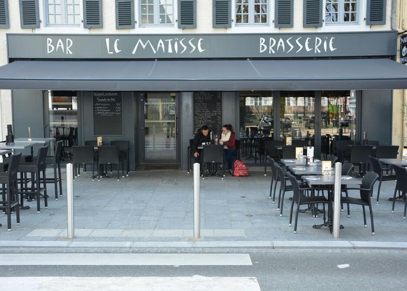 Nouvelle-Aquitaine Pau Outdoor dining