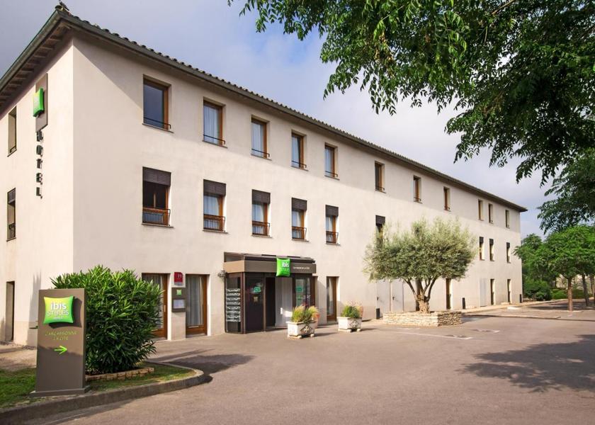 Occitanie Carcassonne entrance