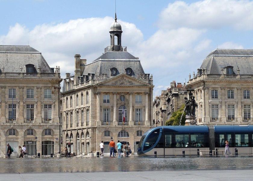 Nouvelle-Aquitaine Bordeaux Amenity