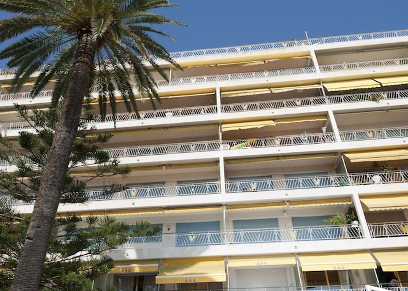 Provence - Alpes - Cote d'Azur Roquebrune-Cap-Martin Facade