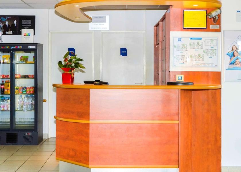 Bourgogne-Franche-Comte Varennes-Vauzelles Reception