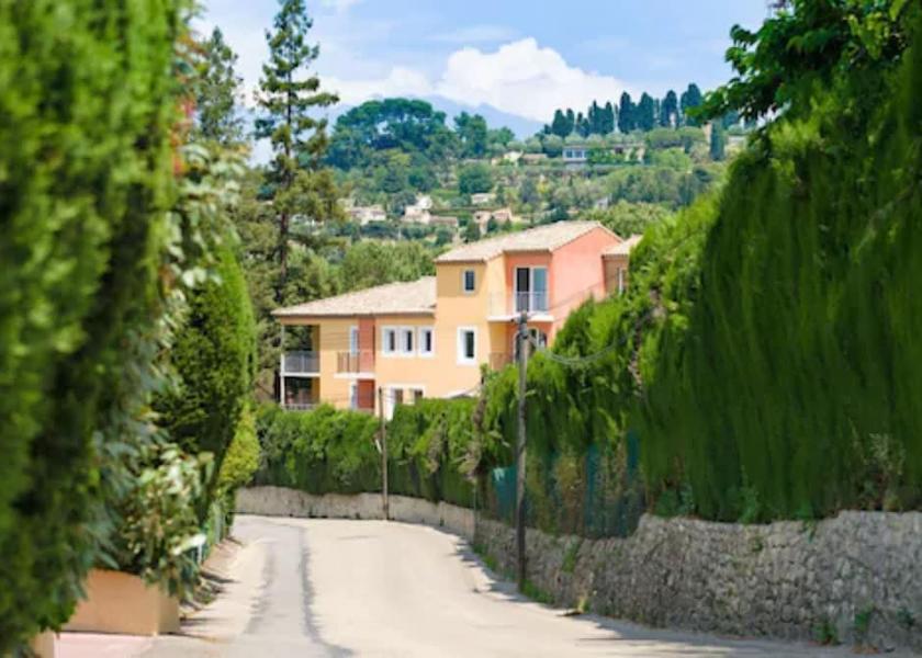 Provence - Alpes - Cote d'Azur Mougins Facade