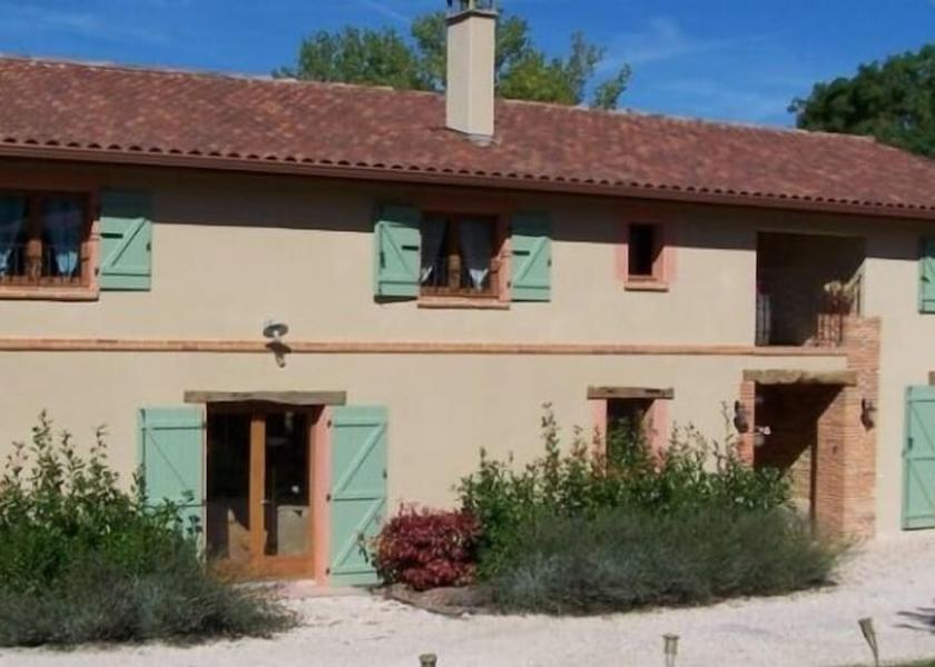Occitanie Seysses-Saves Exterior Detail