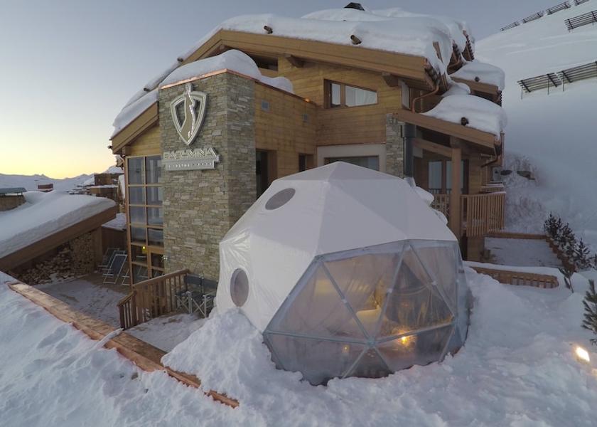 Auvergne-Rhone-Alpes Saint-Martin-de-Belleville Exterior Detail