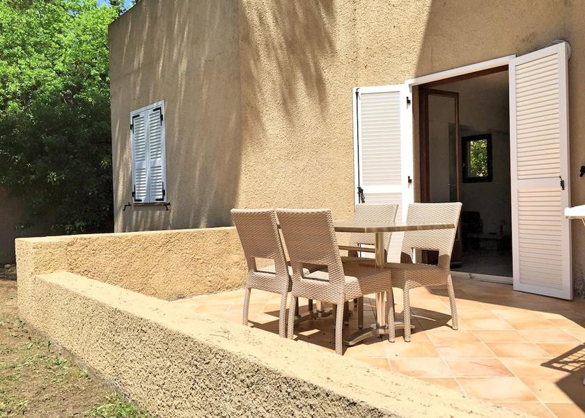Corsica Poggio-Mezzana Terrace/patio