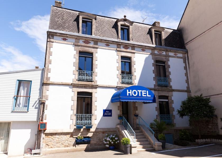 Brittany Quimper Facade