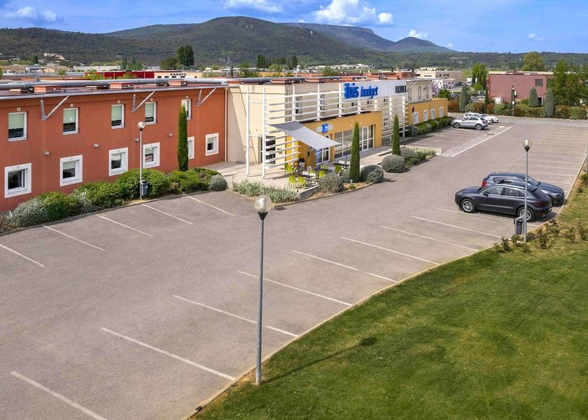 Provence - Alpes - Cote d'Azur Saint-Maximin-la-Sainte-Baume Exterior Detail