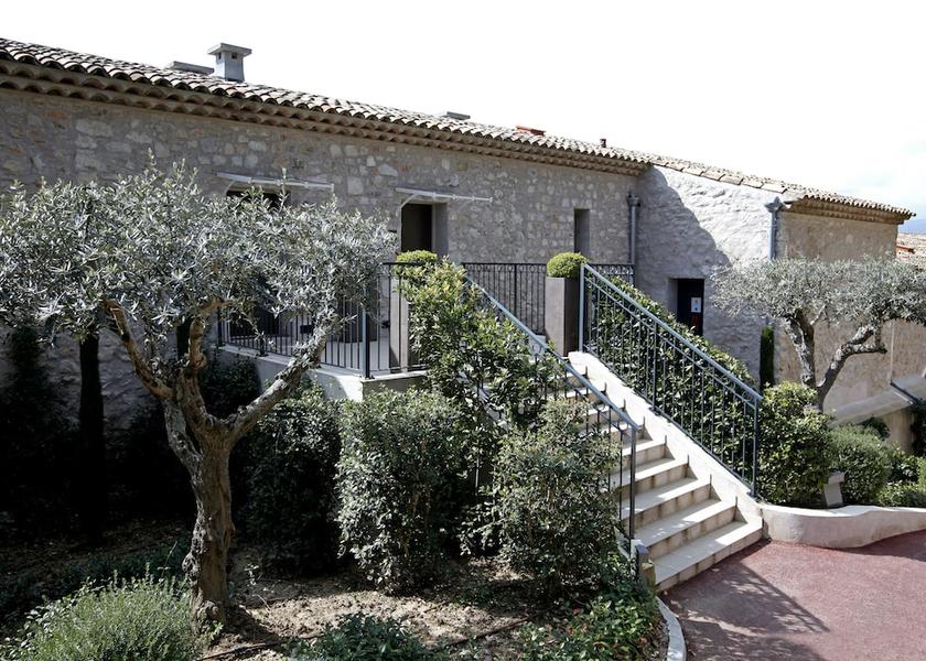 Provence - Alpes - Cote d'Azur Mougins Facade
