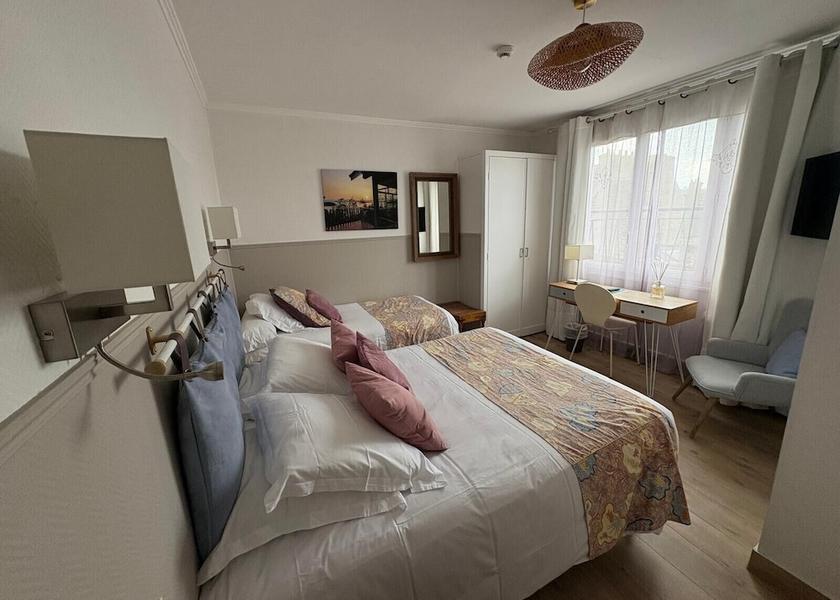 Normandy Cherbourg-en-Cotentin Room