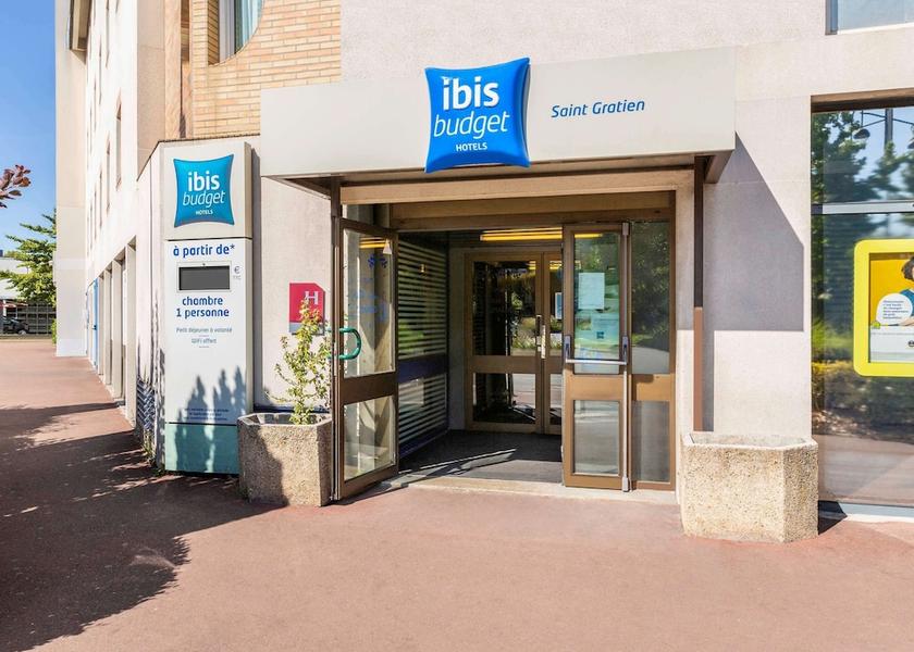 Ile-de-France Saint-Gratien Exterior Detail