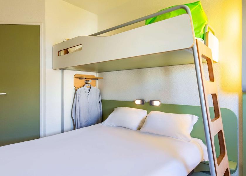 Ile-de-France Saint-Gratien Room