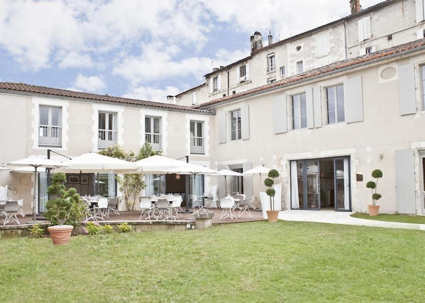 Nouvelle-Aquitaine Angouleme Property Grounds