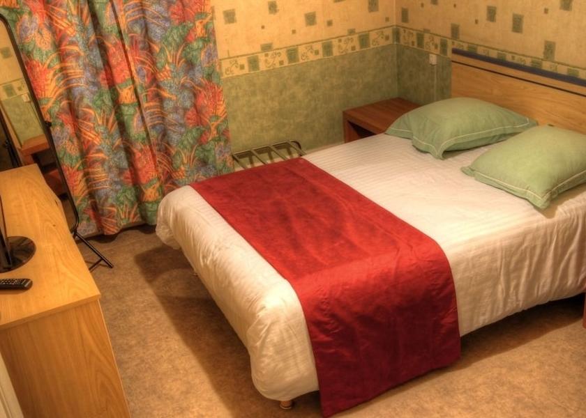 Bourgogne-Franche-Comté Nevers Room