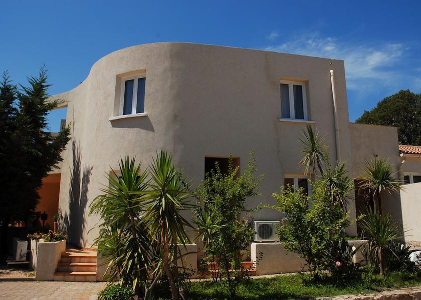 Corsica Sari-Solenzara Facade