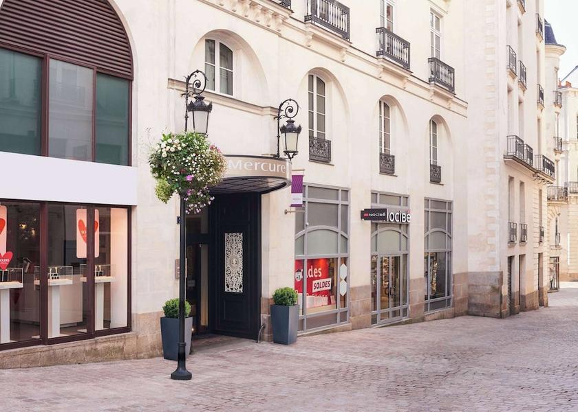 Pays de la Loire Nantes Exterior Detail