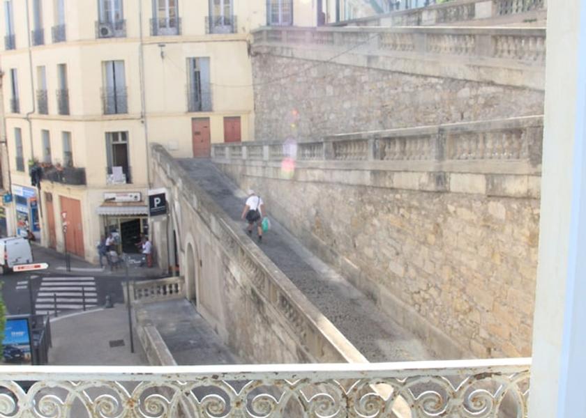 Occitanie Beziers Exterior Detail