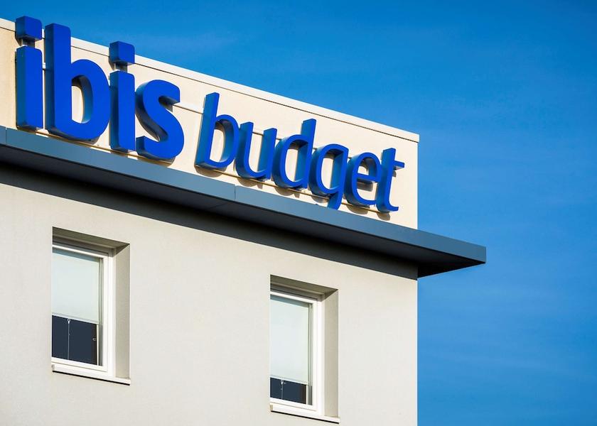 Brittany Montgermont Exterior Detail