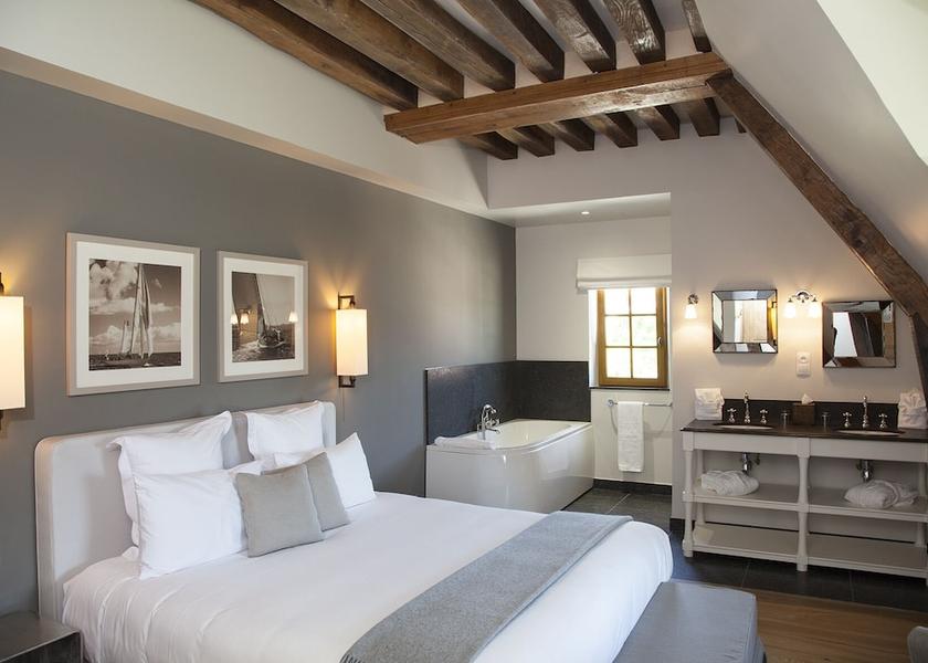 Normandy Surville Room