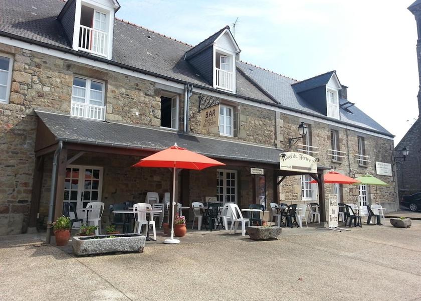 Brittany Mont-Dol Exterior Detail