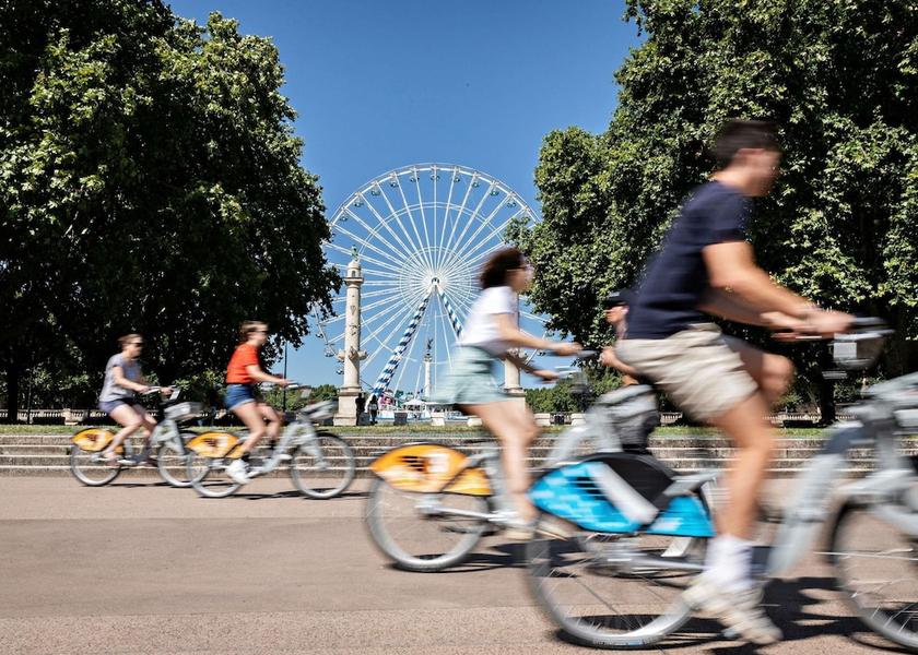 Nouvelle-Aquitaine Pessac Bicycling