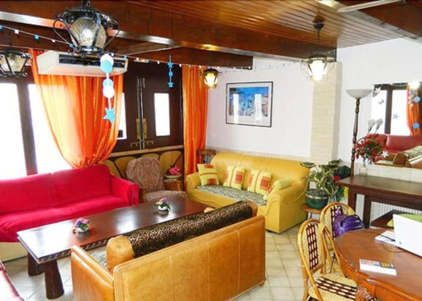 Île-de-France Villejuif Interior
