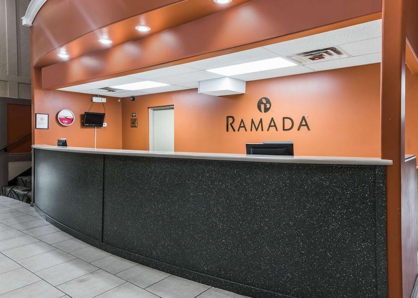 Arkansas Mountain Home Lobby