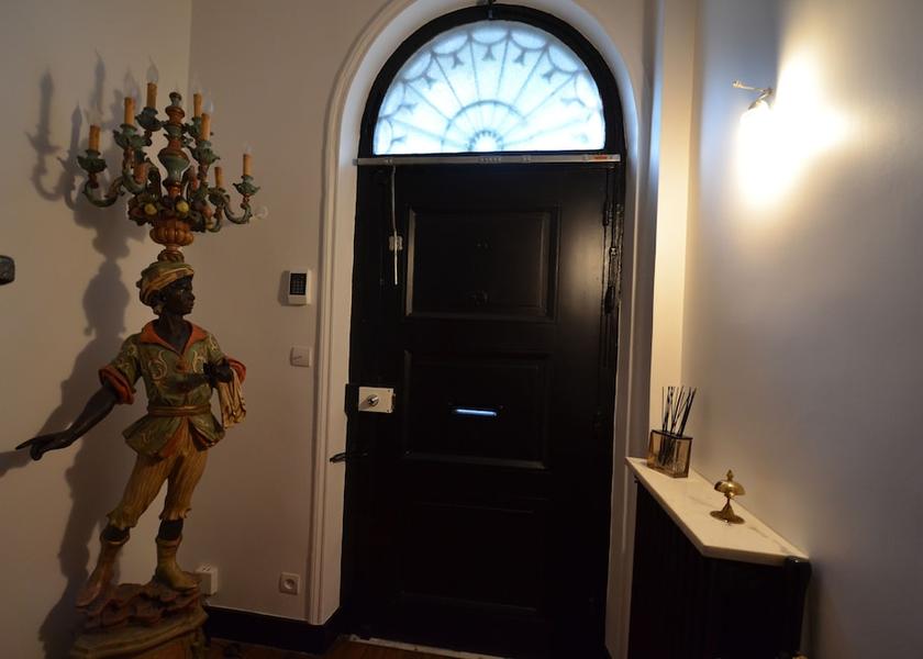 Ile-de-France Paris Interior Entrance