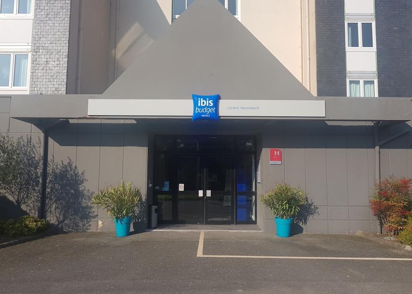 Brittany Hennebont Facade