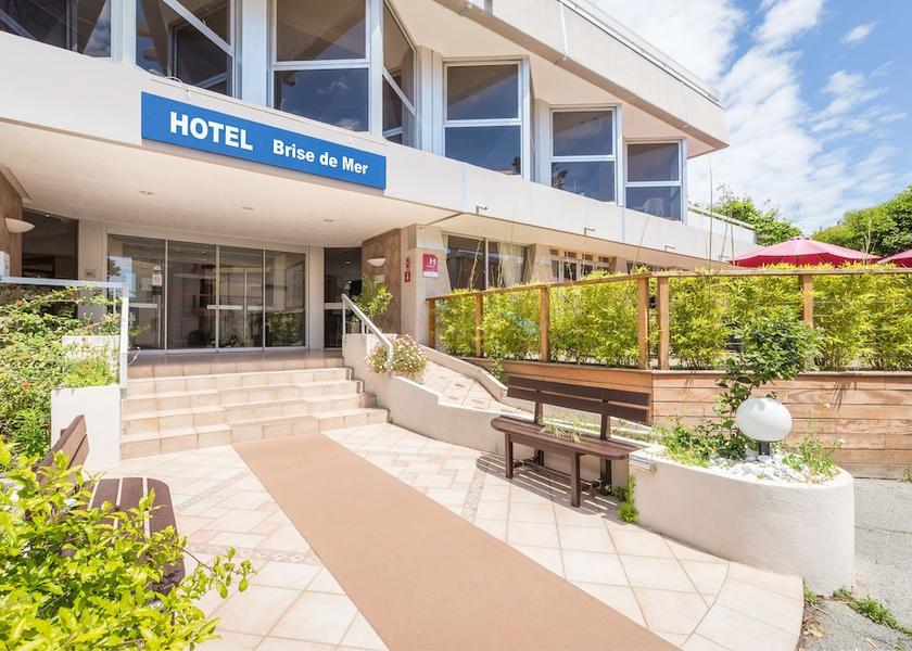 Provence - Alpes - Cote d'Azur Saint-Raphael Facade