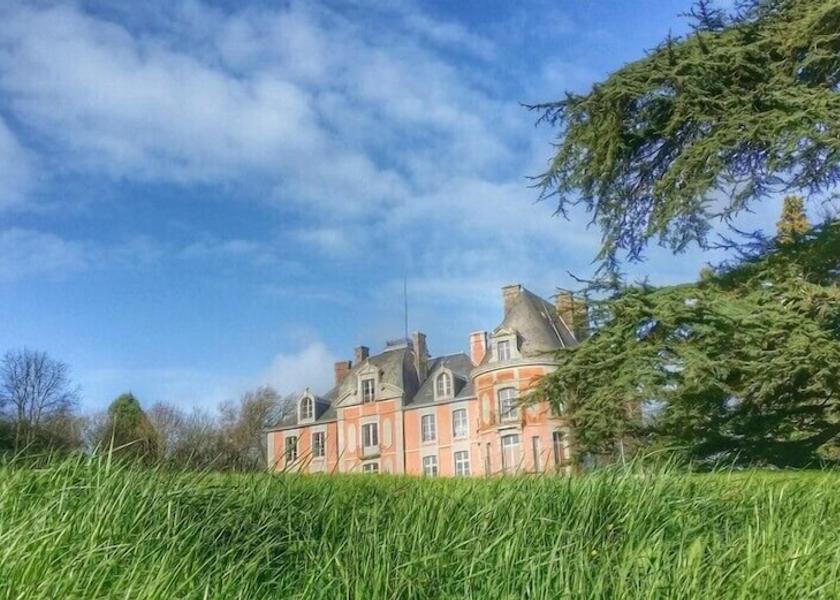 Normandy Bacilly Facade
