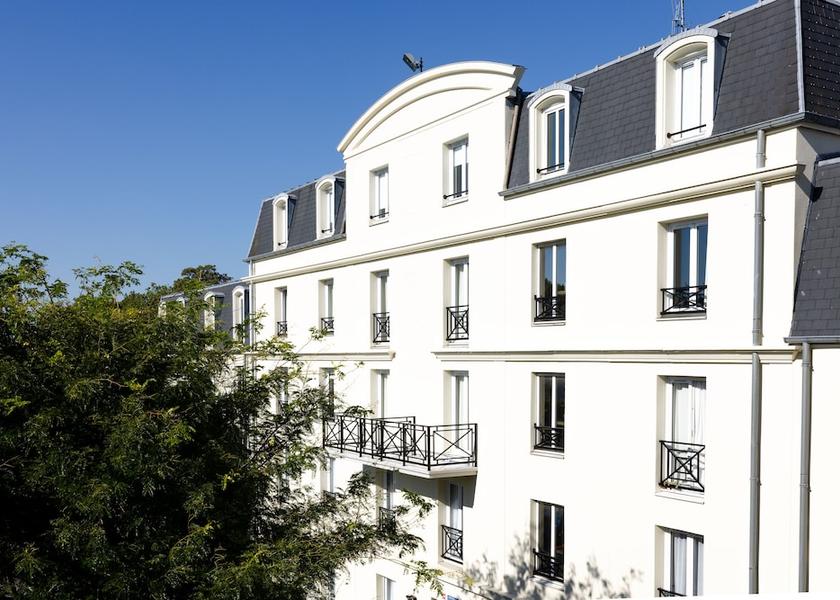 Hauts-de-France Valenciennes Facade