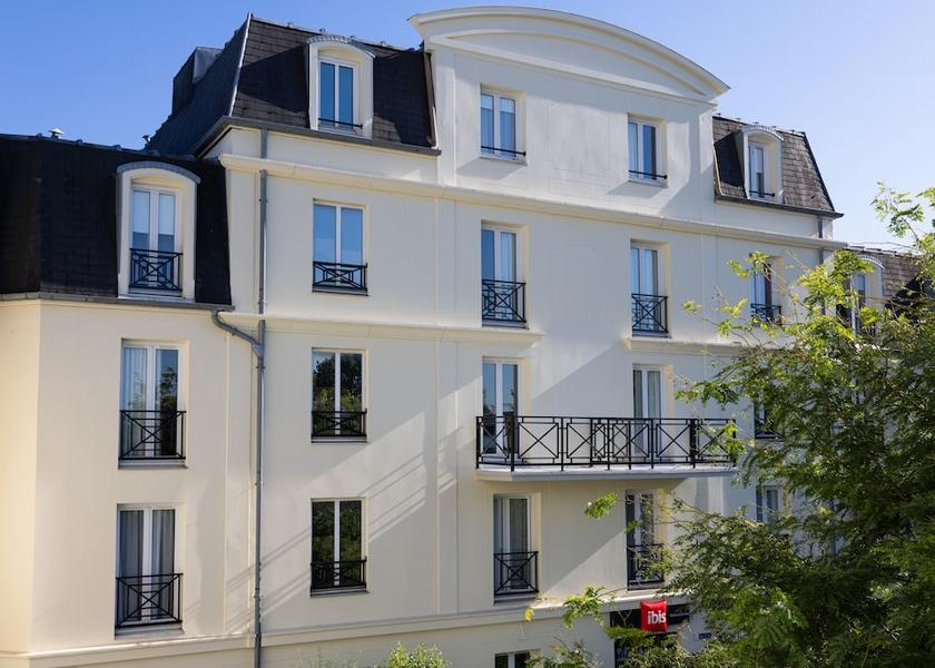 Hauts-de-France Valenciennes Facade