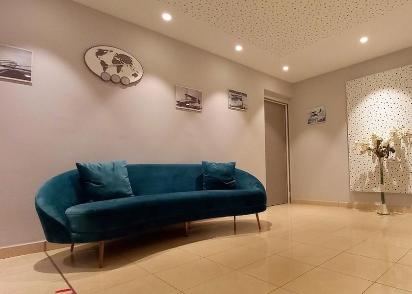 Corsica Lucciana Lobby
