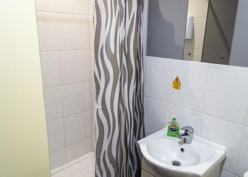 England Newcastle-Under-Lyme Bathroom