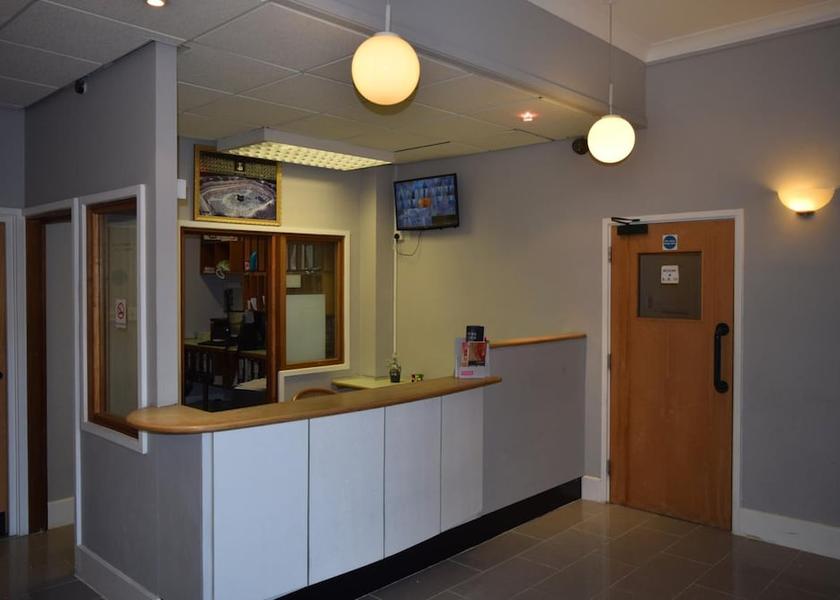 England Ilford Lobby