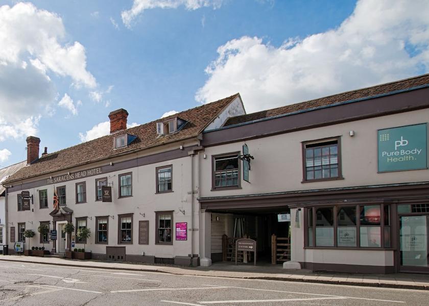 England Dunmow Facade