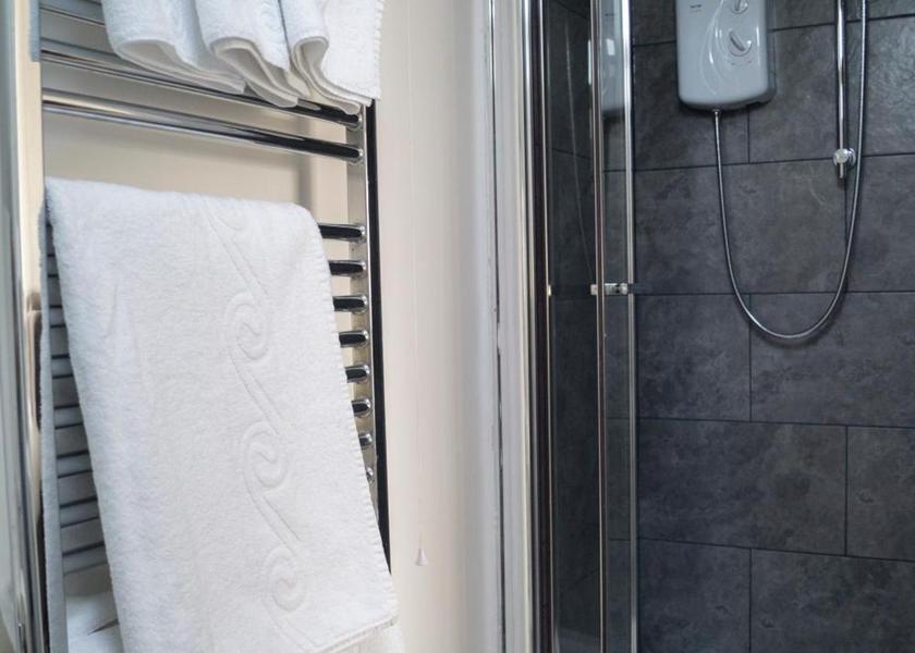 England Scunthorpe bathroom