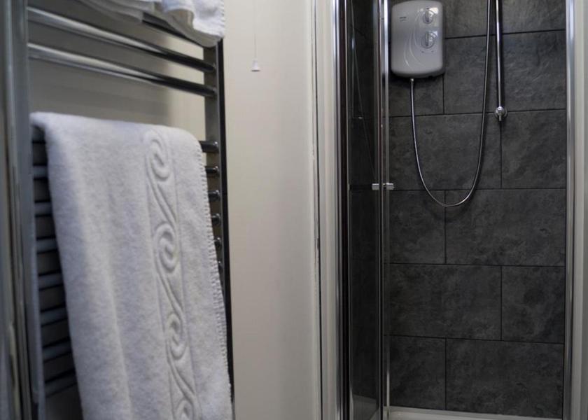 England Scunthorpe bathroom