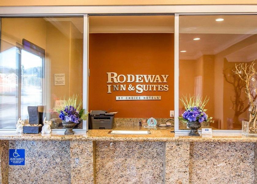 California Corona Lobby