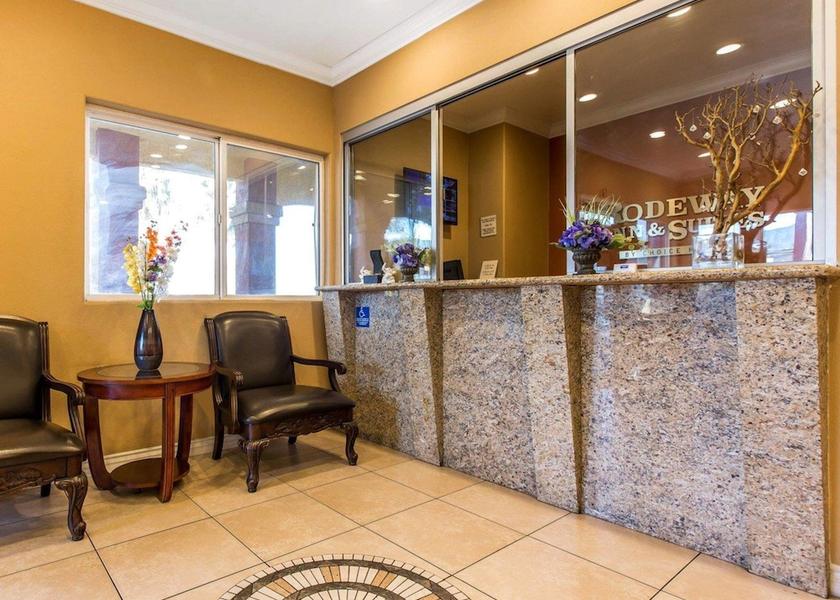 California Corona Lobby