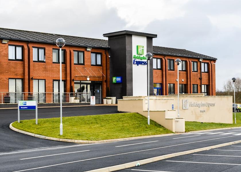 England Wigan Exterior Detail