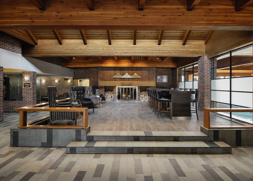 Ontario Thunder Bay Lobby