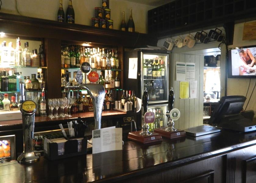 England Brighouse Bar